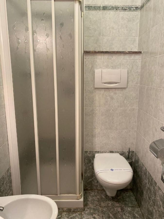 Hotel Pine Beach Rosolina Mare Buitenkant foto