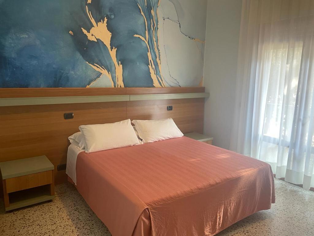 Hotel Pine Beach Rosolina Mare Buitenkant foto